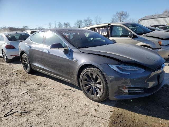  TESLA MODEL S 2018 Серый