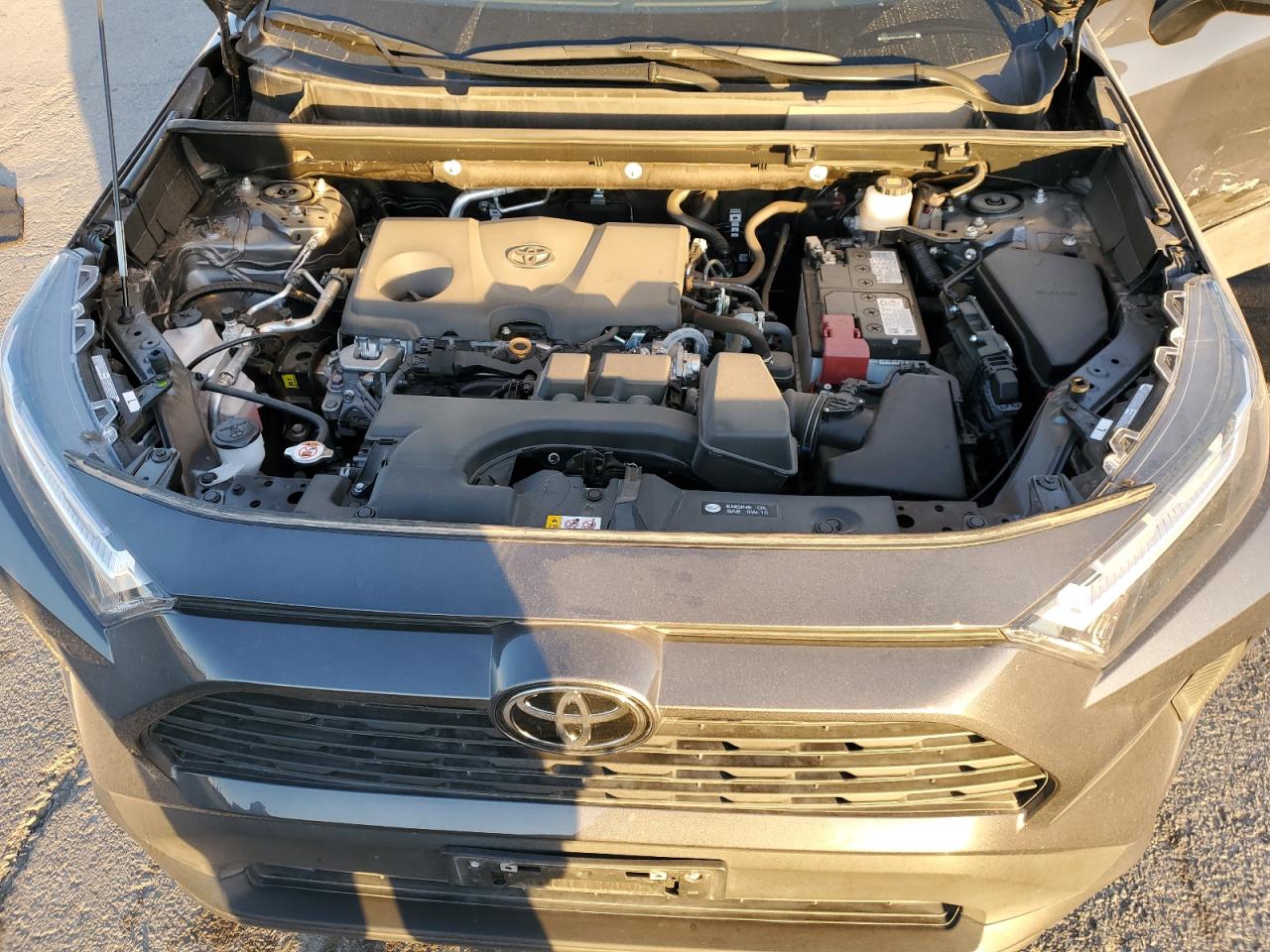 2024 Toyota RAV 4 - Image 14
