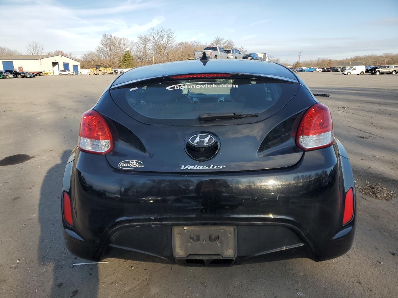 2017 Hyundai Veloster VIN: KMHTC6ADXHU317728 Lot: 82231864