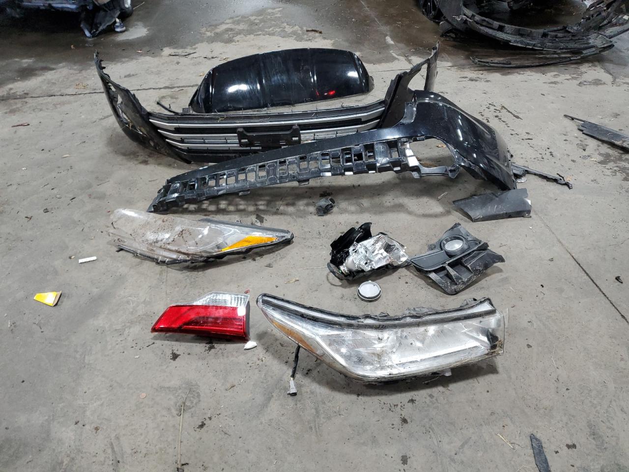 2019 Toyota Highlander - Image 13