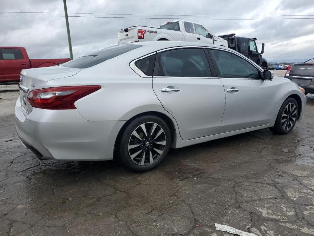  NISSAN ALTIMA 2018 Srebrny