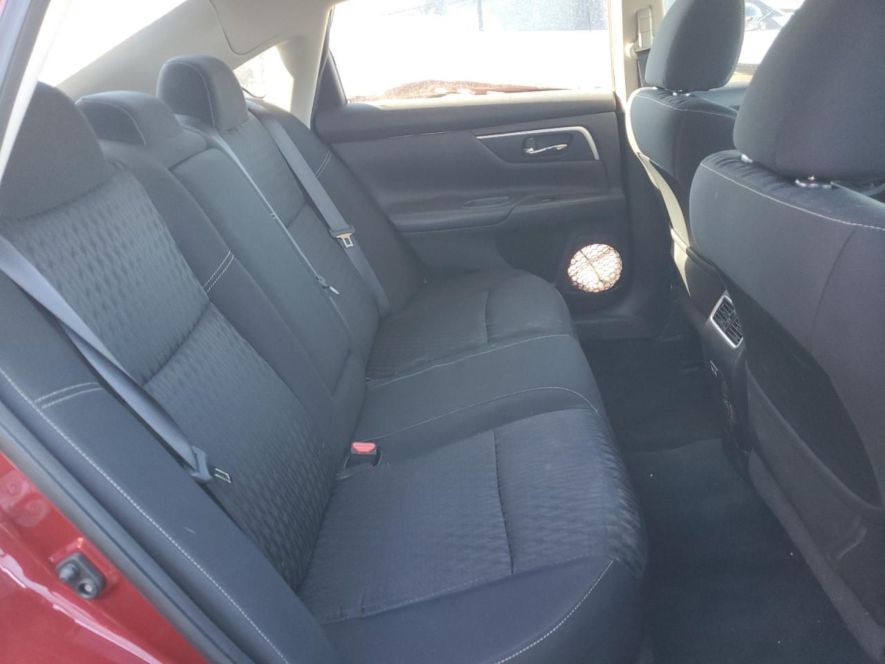 2017 Nissan Altima - Image 10