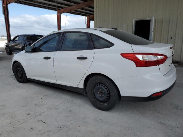 Sedans FORD FOCUS 2014 White