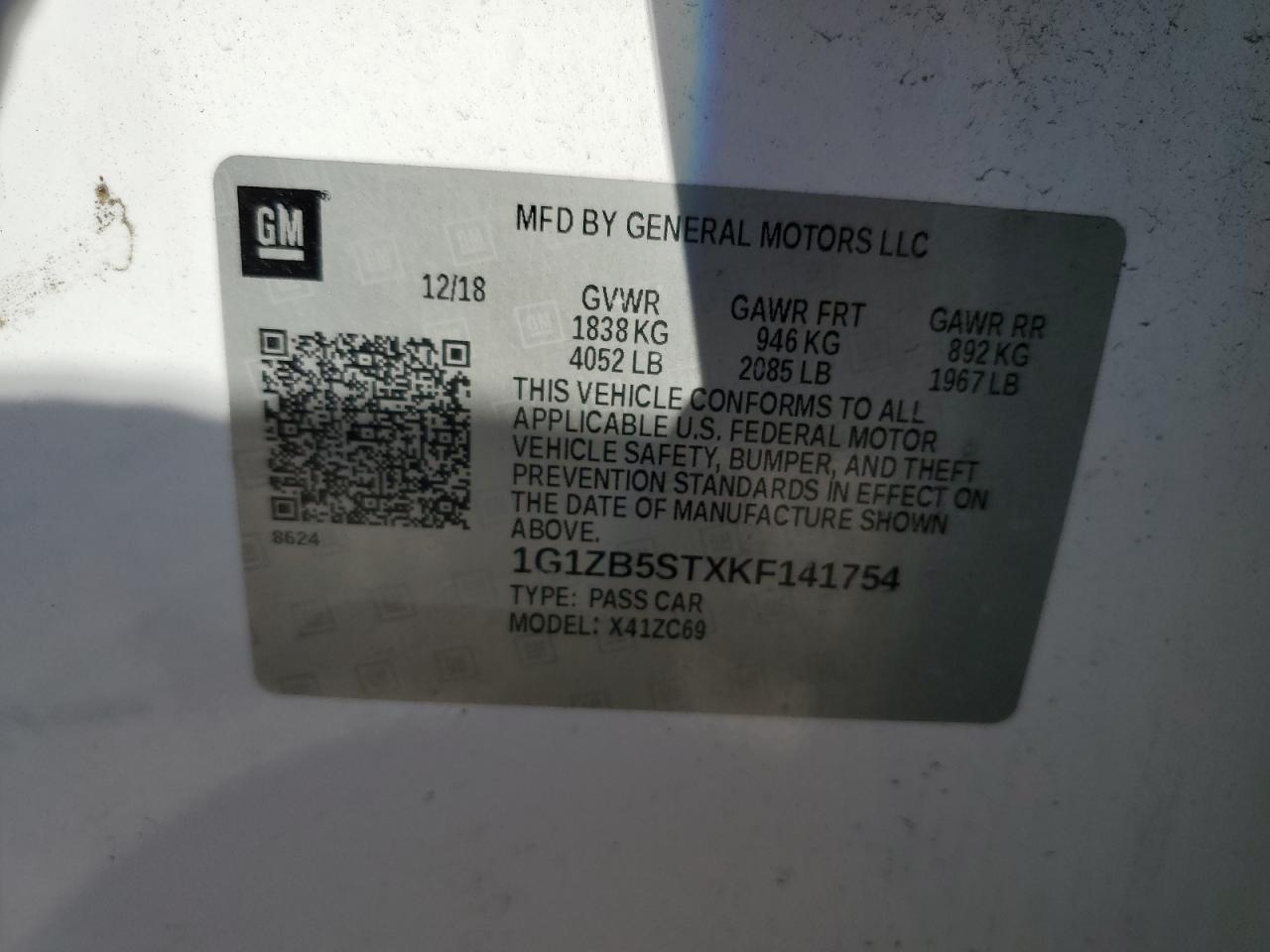 2019 Chevrolet Malibu - Image 13