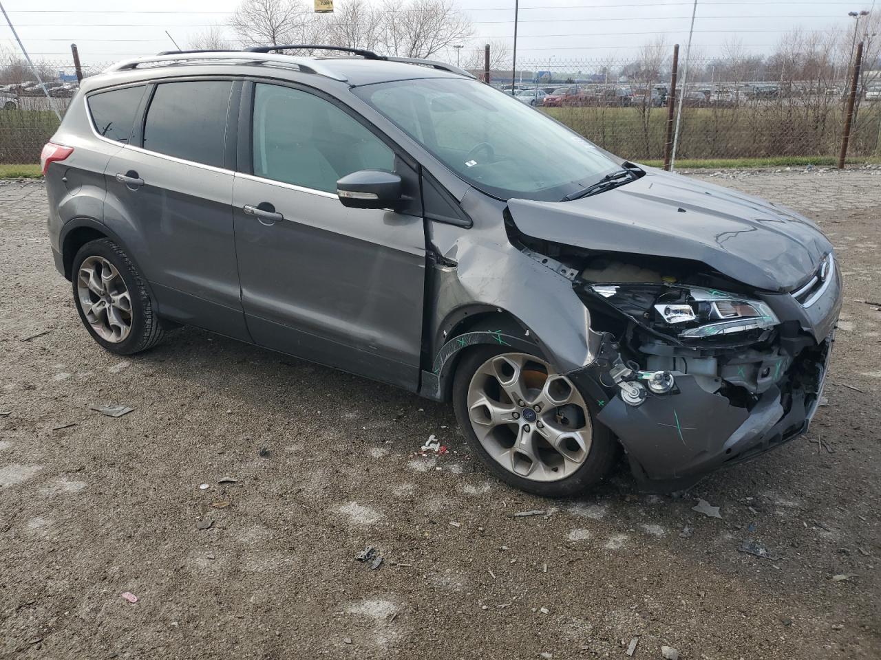 VIN 1FMCU9J94EUA96374 2014 FORD ESCAPE no.4