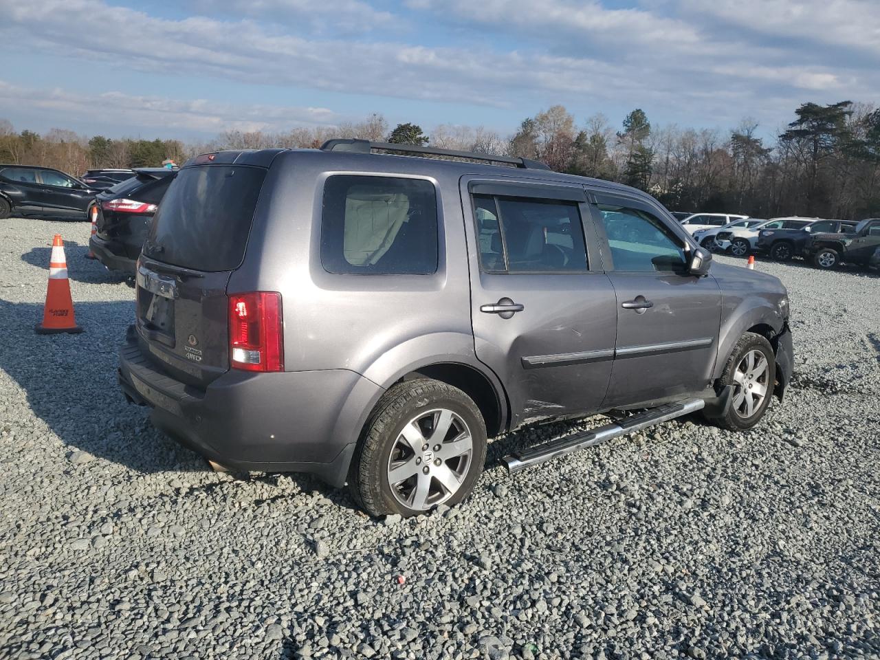 2014 Honda Pilot - Image 3