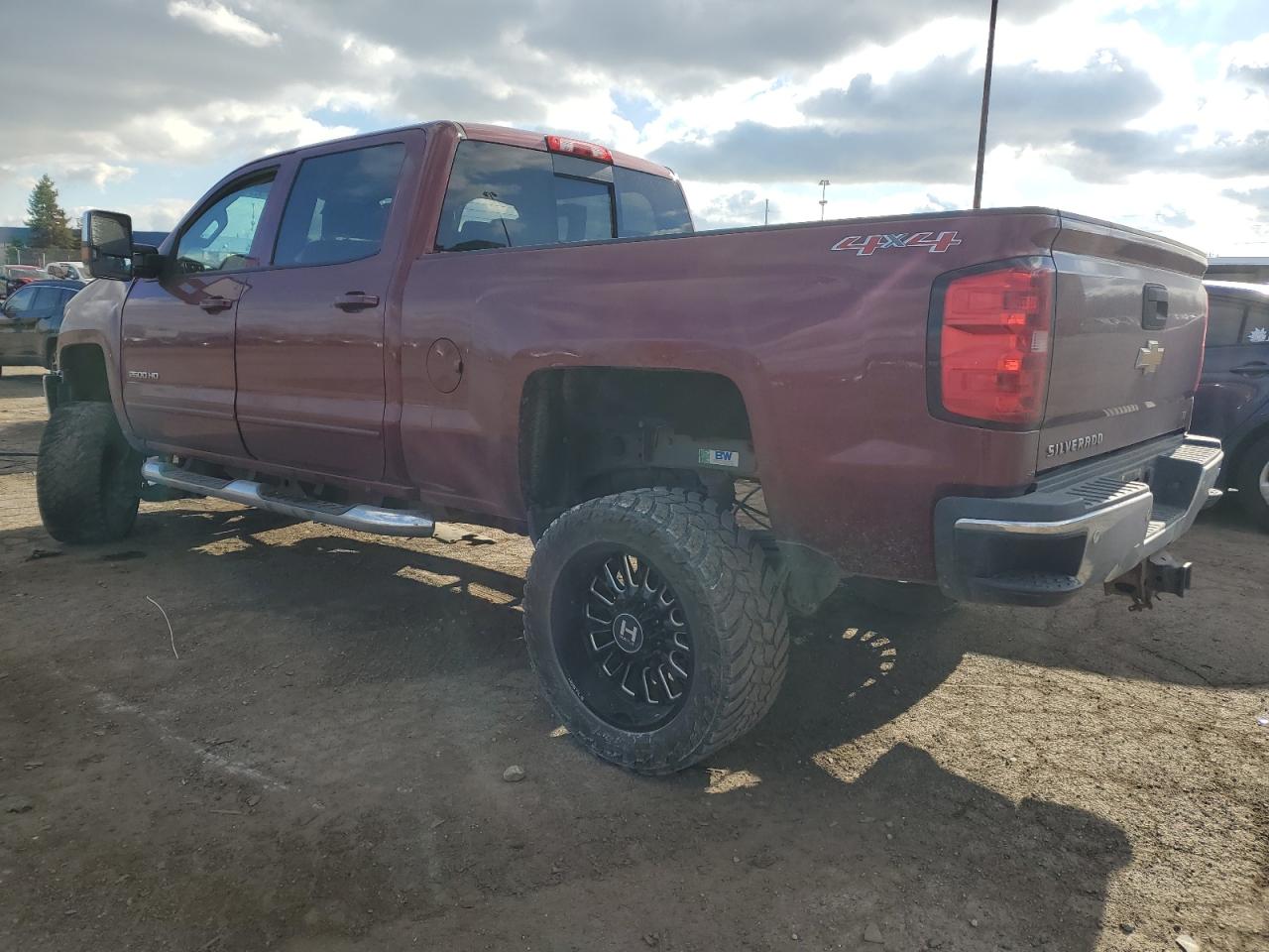 2015 Chevrolet Silverado - Image 2