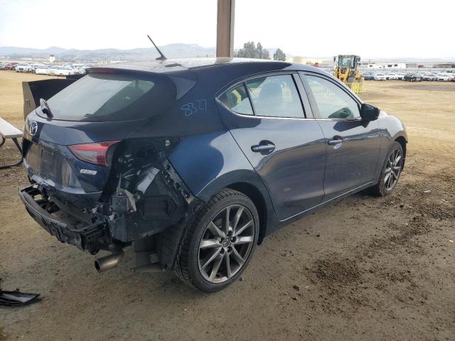  MAZDA 3 2018 Granatowy