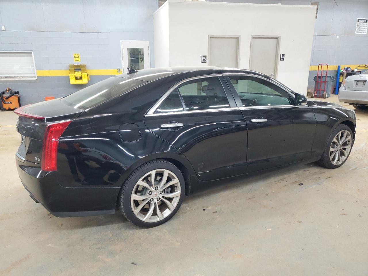 VIN 1G6AC5S34D0150072 2013 CADILLAC ATS no.3