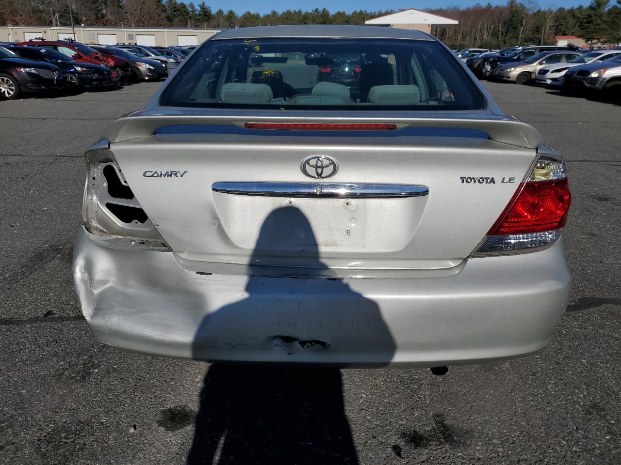 2005 Toyota Camry - Image 6