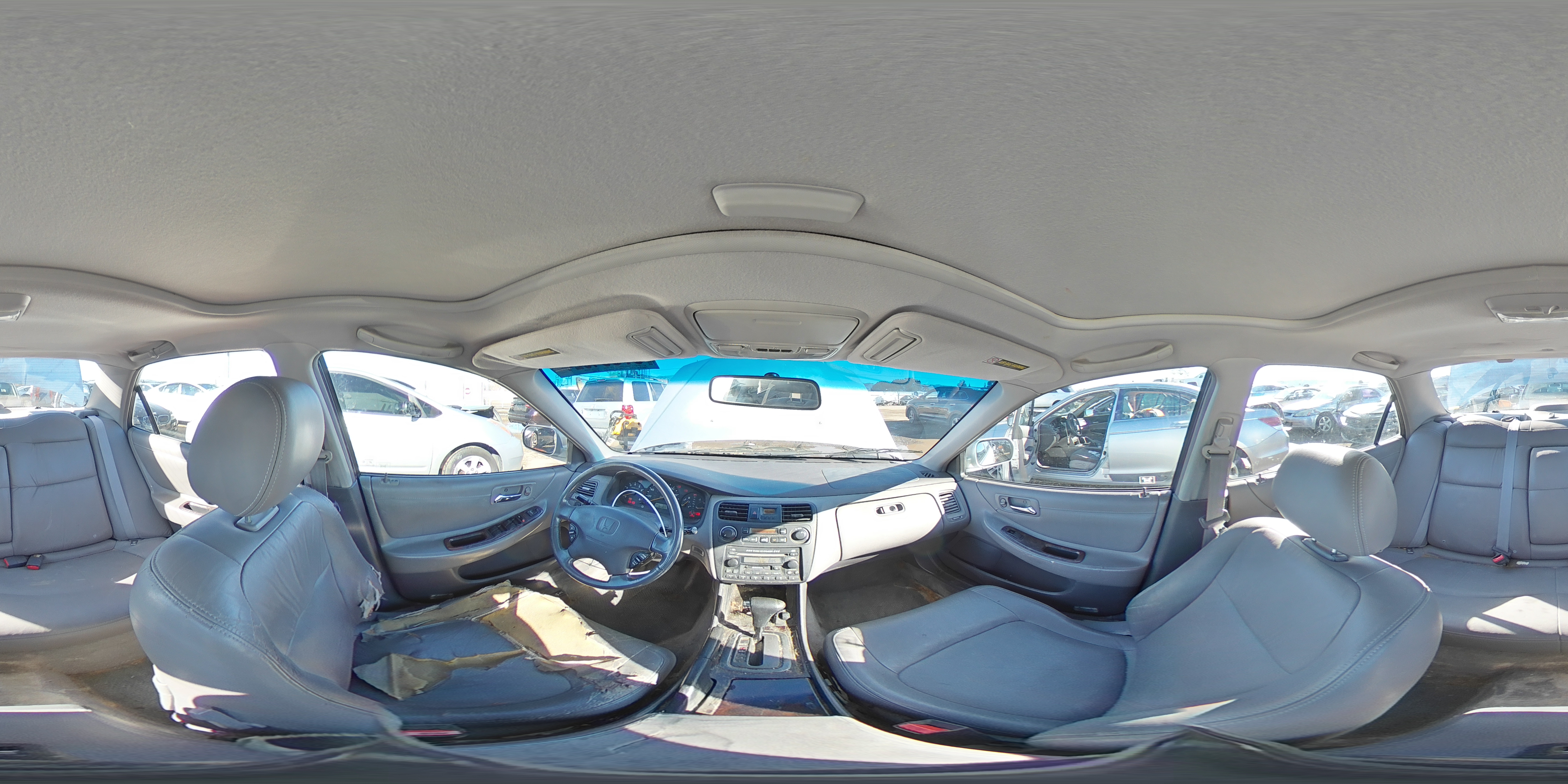 2002 Honda Accord - Image 13