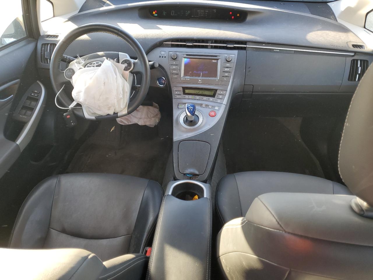 2014 Toyota Prius - Image 8