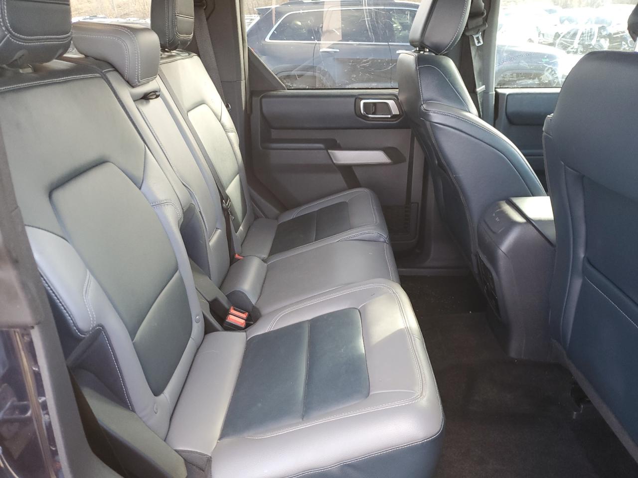 2021 Ford Bronco - Image 11