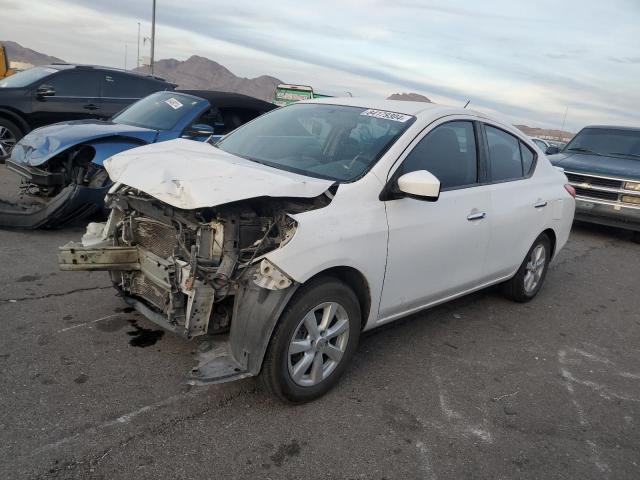  NISSAN VERSA 2017 Biały