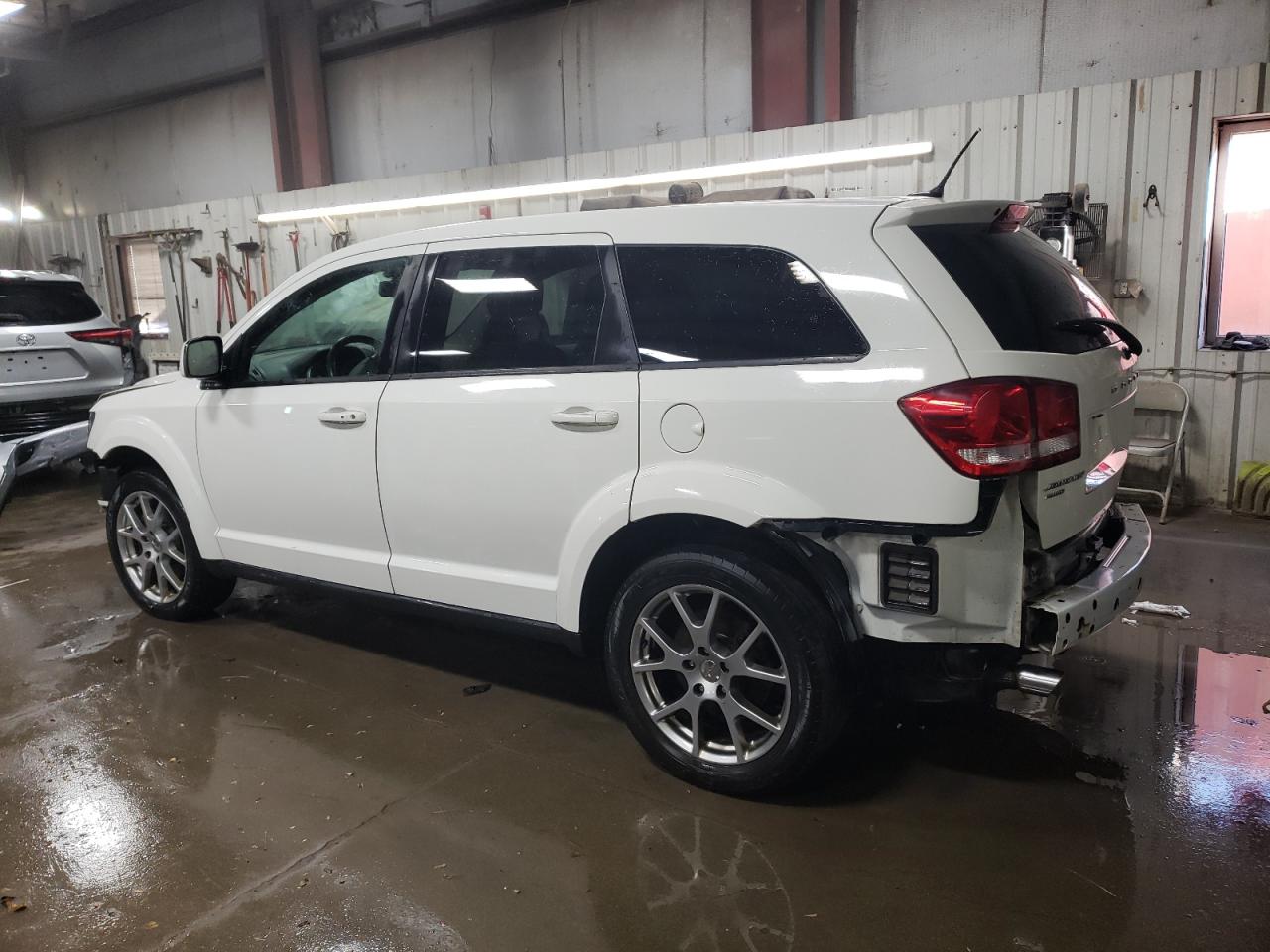 2017 Dodge Journey - Image 2