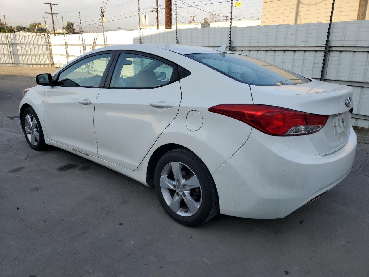 VIN 5NPDH4AE9DH365197 2013 HYUNDAI ELANTRA no.2