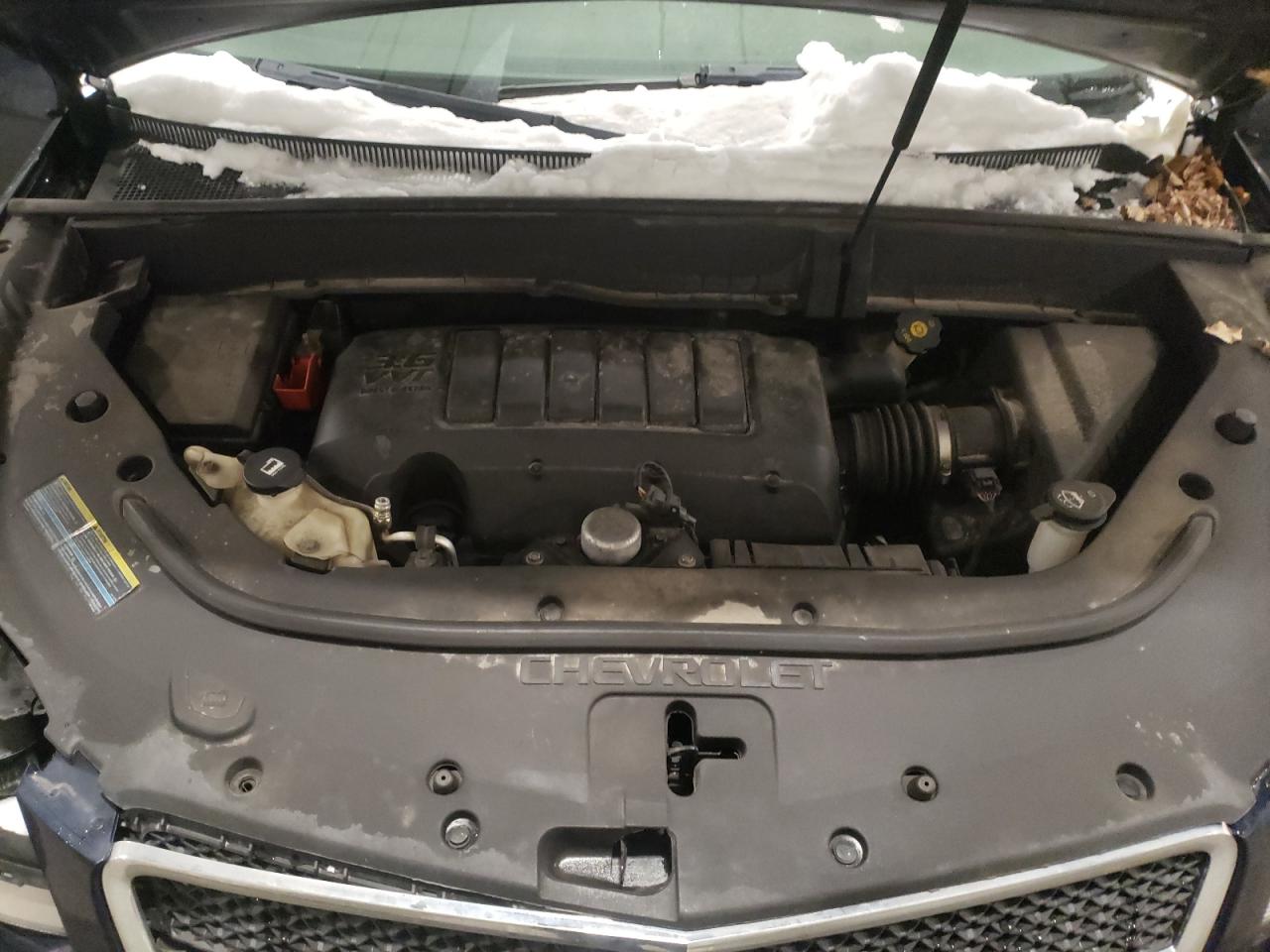 2010 Chevrolet Traverse - Image 12