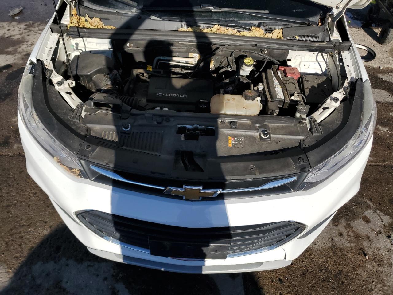 2018 Chevrolet Trax - Image 12