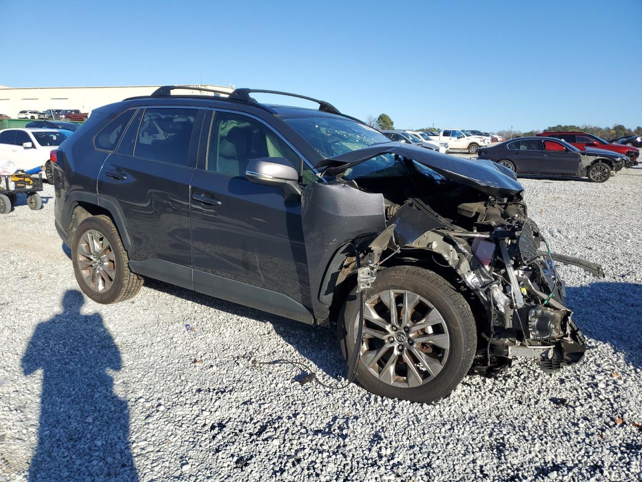 2019 Toyota RAV 4 - Image 4