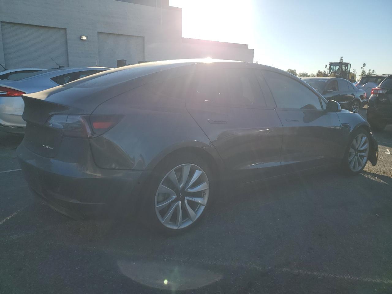 VIN 5YJ3E1EB0JF100438 2018 TESLA MODEL 3 no.3