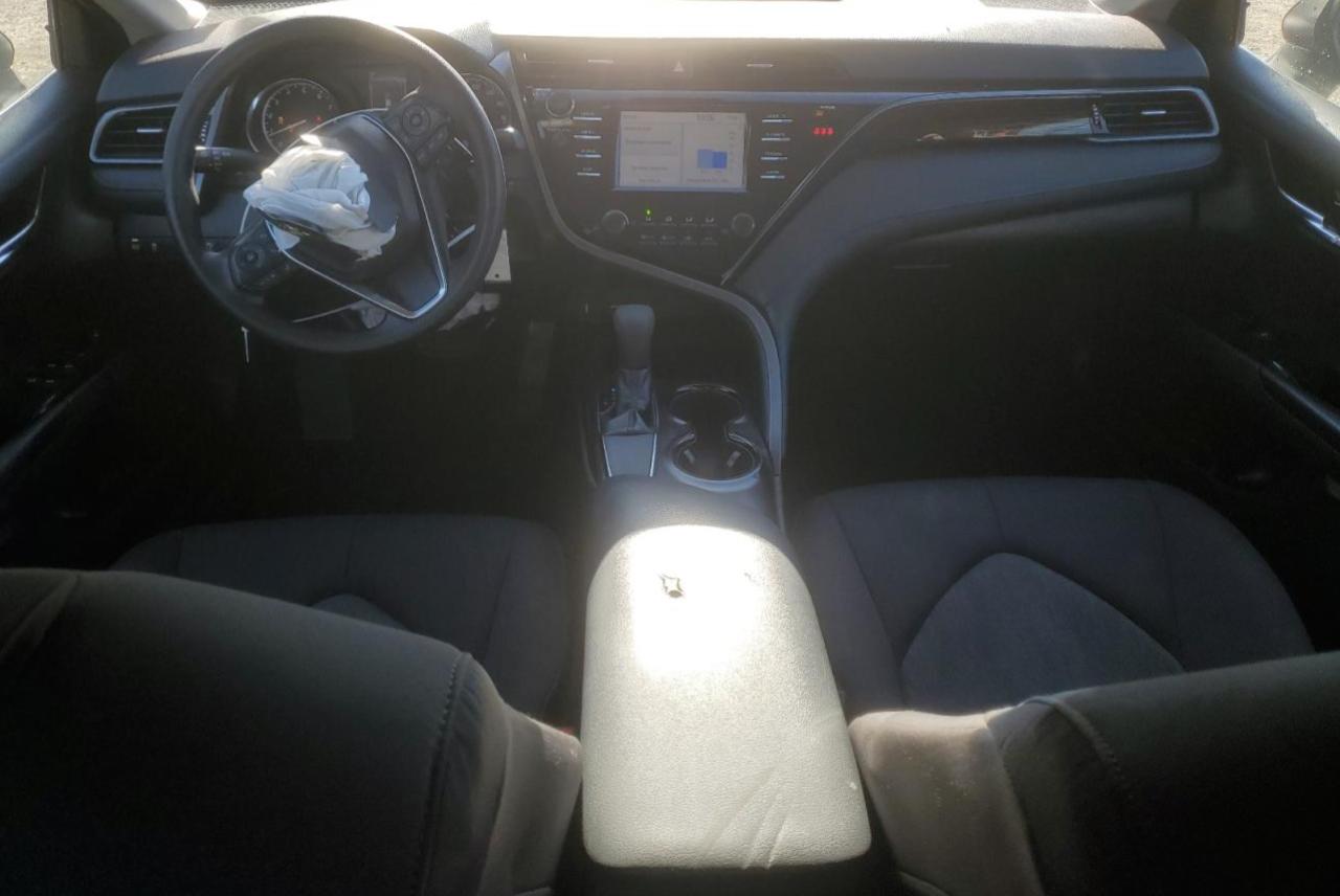 2019 Toyota Camry - Image 8