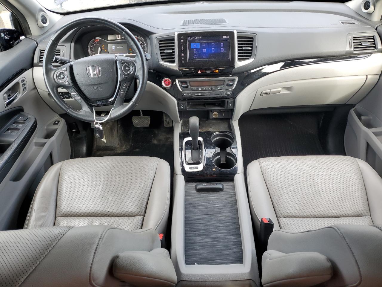 2017 Honda Ridgeline - Image 8