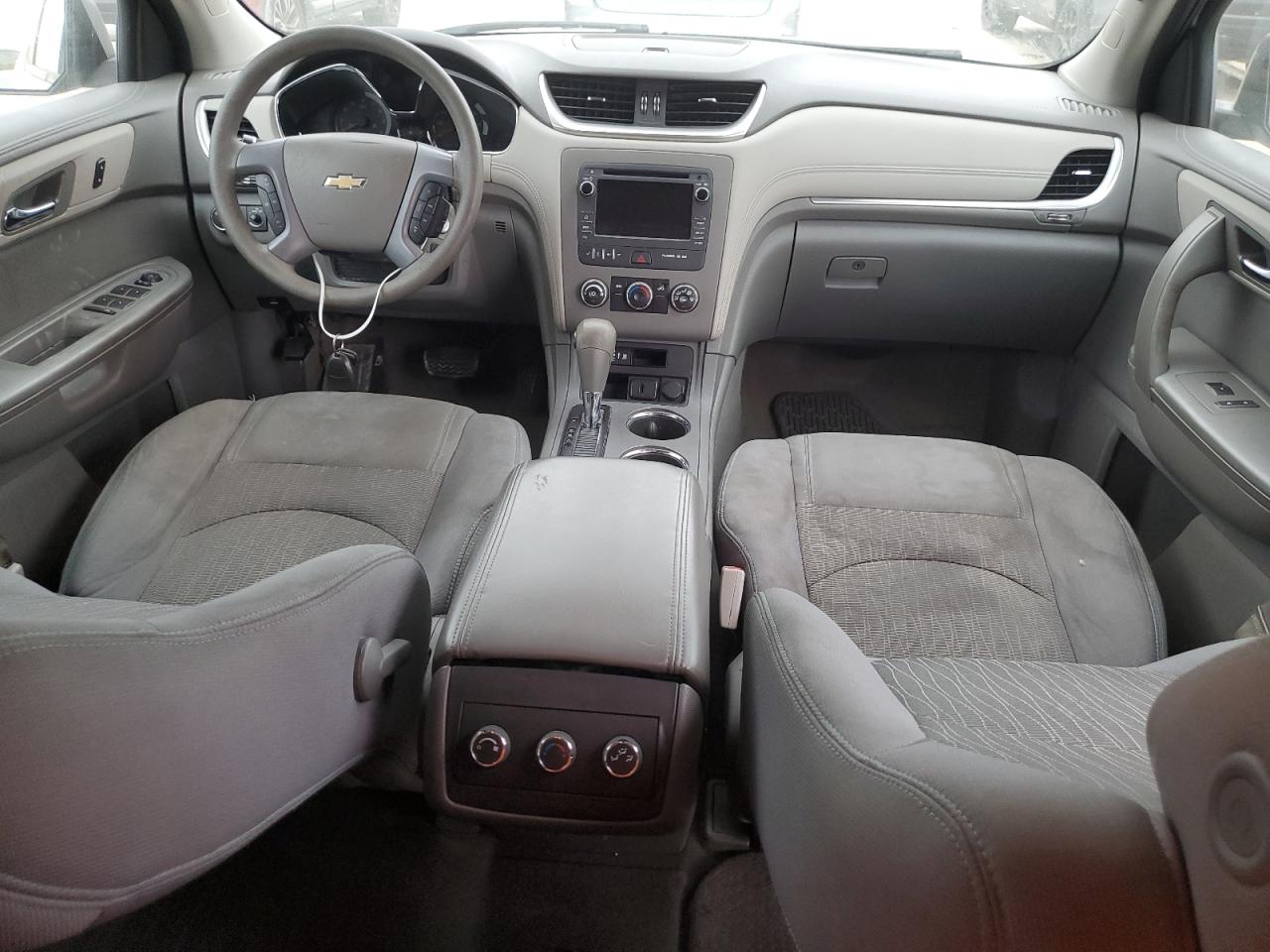 2017 Chevrolet Traverse - Image 8