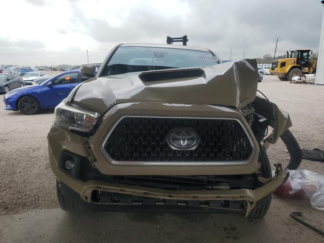 2018 Toyota Tacoma - Image 5