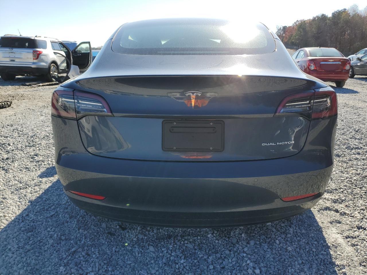 2022 Tesla Model 3 VIN: 5YJ3E1EB2NF323375 Lot: 82194914