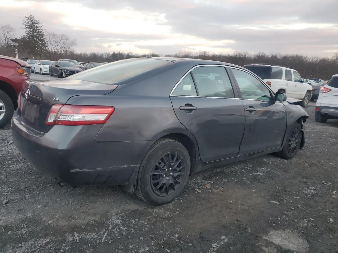 2010 Toyota Camry - Image 3