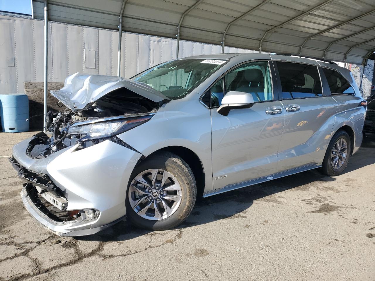 2021 Toyota Sienna - Image 1