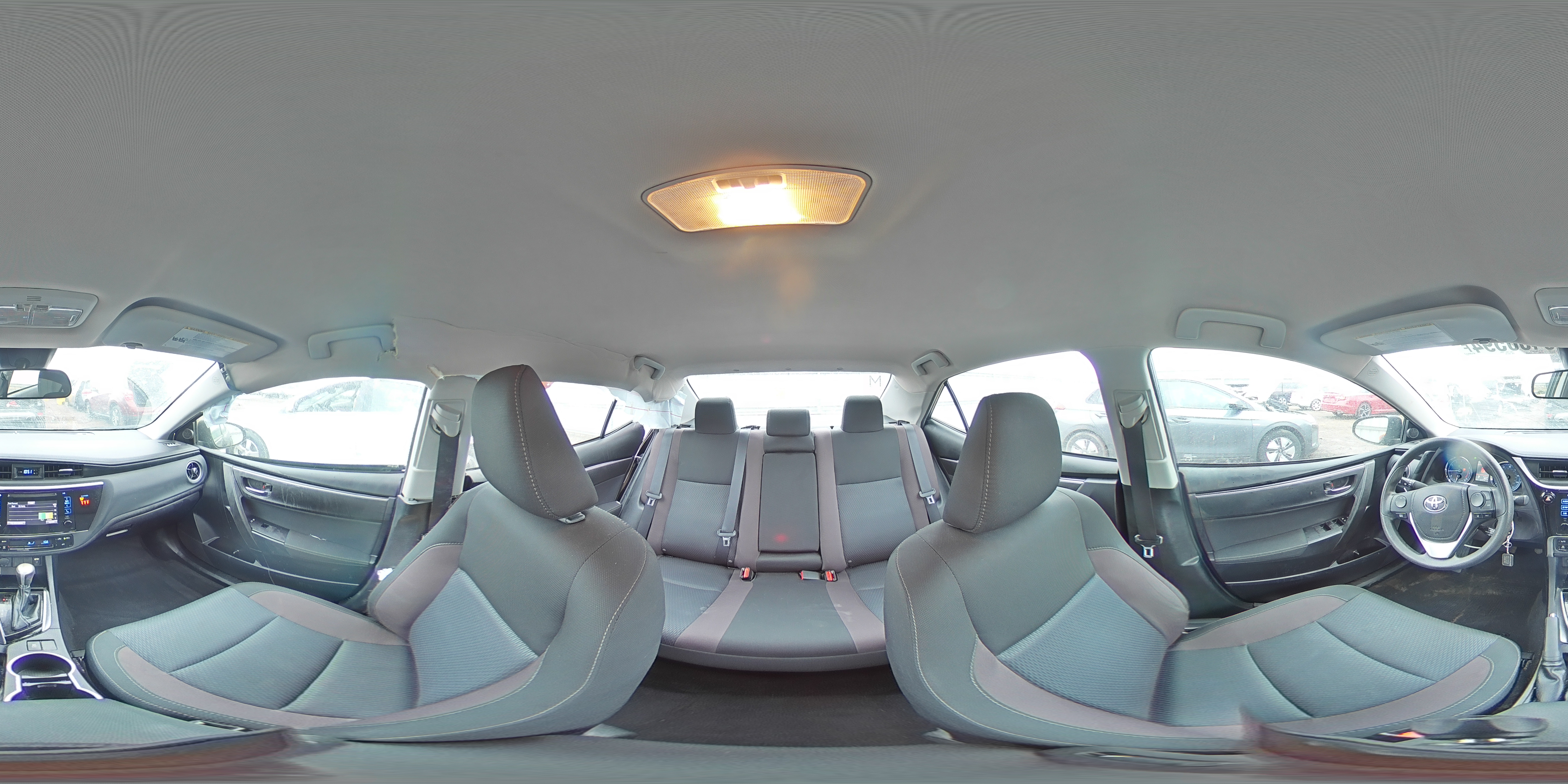2018 Toyota Corolla - Image 14