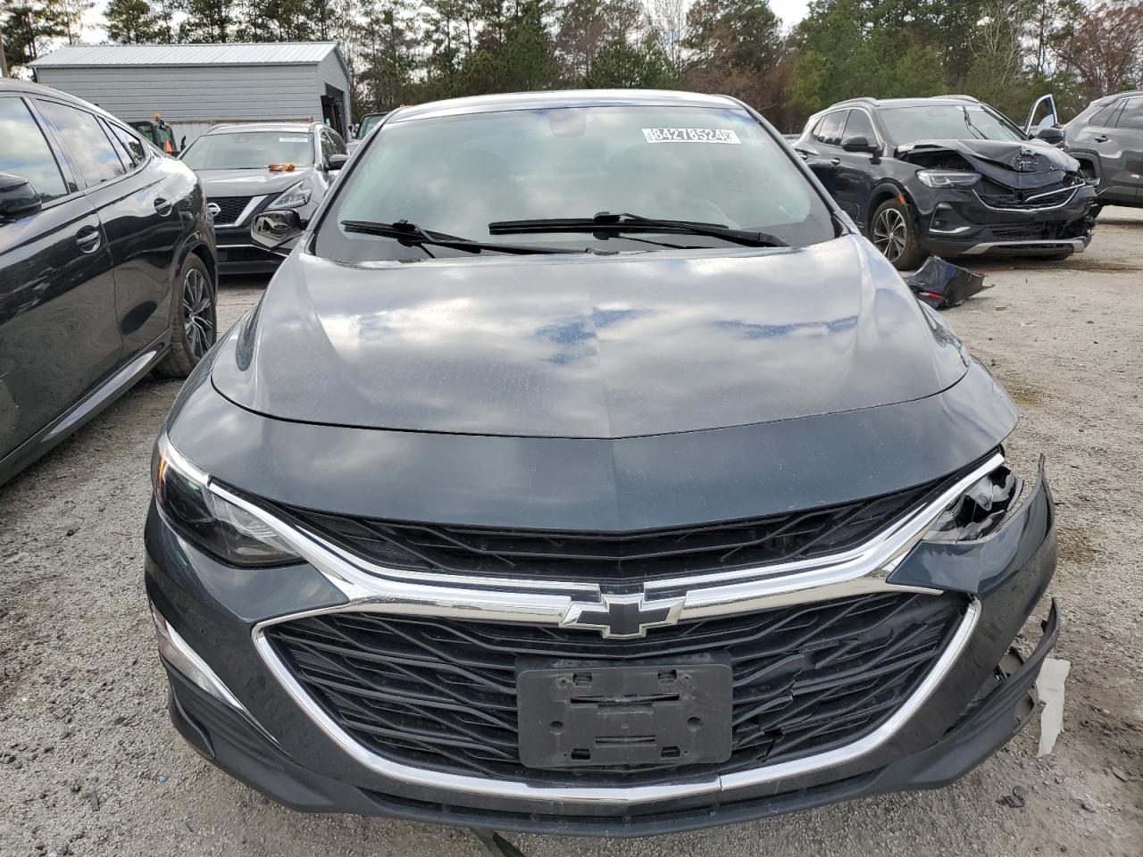 2020 Chevrolet Malibu - Image 5