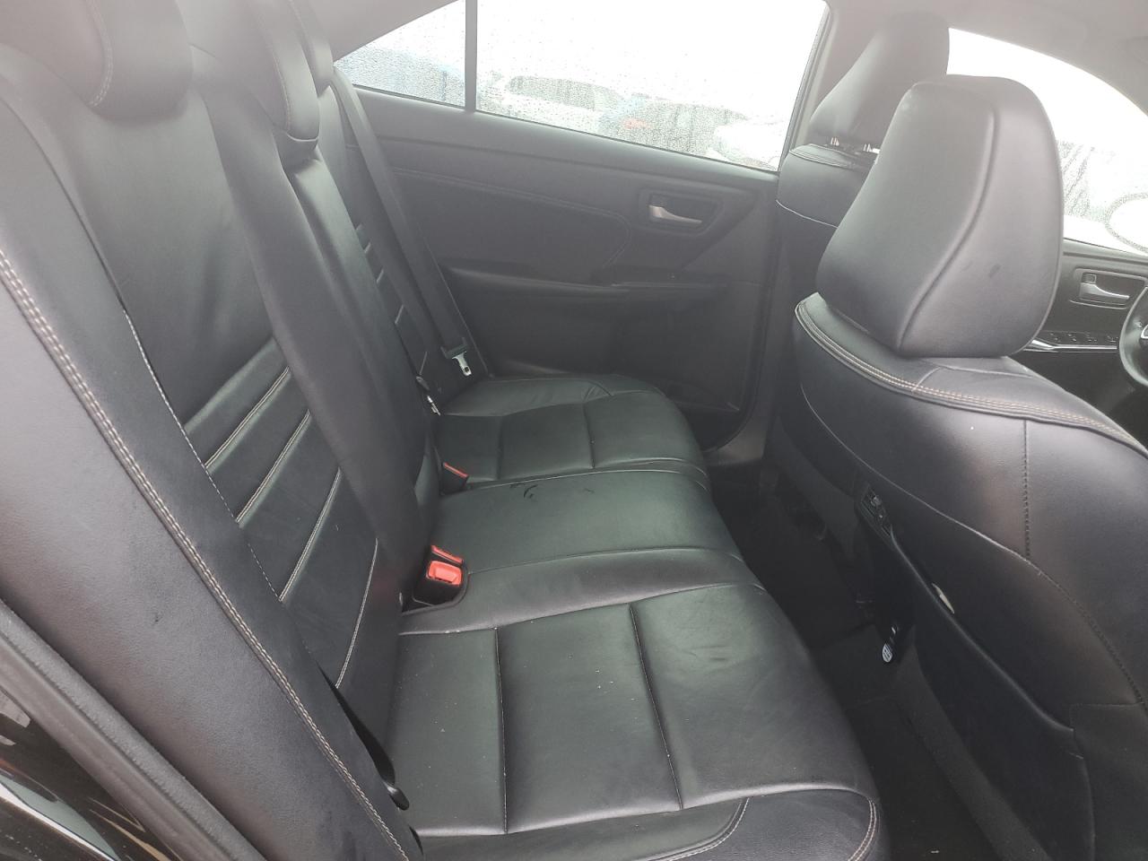 2017 Toyota Camry - Image 10
