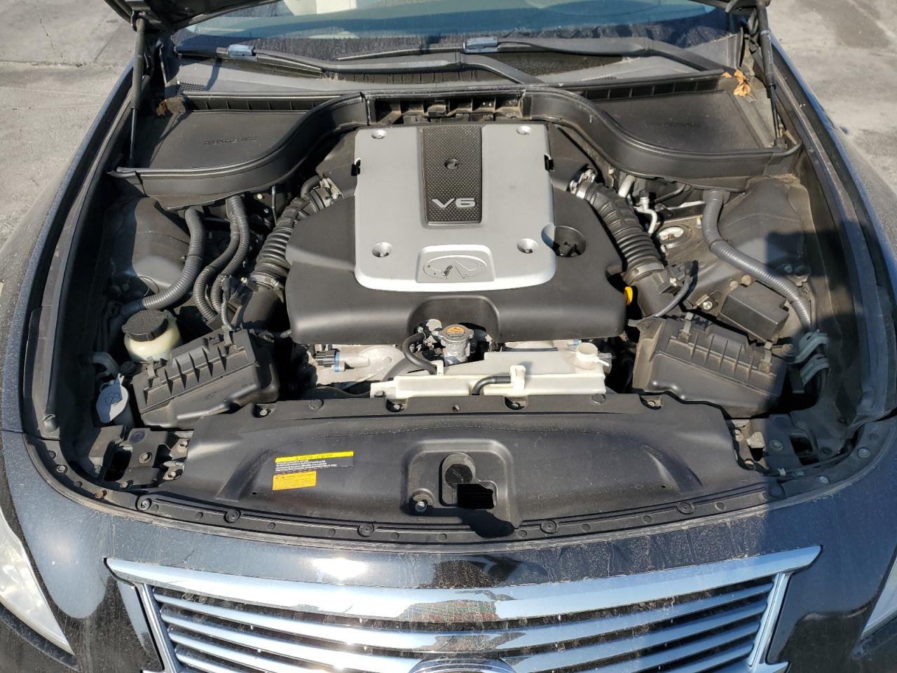 2012 Infiniti G - Image 11