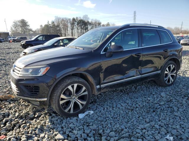  VOLKSWAGEN TOUAREG 2017 Черный