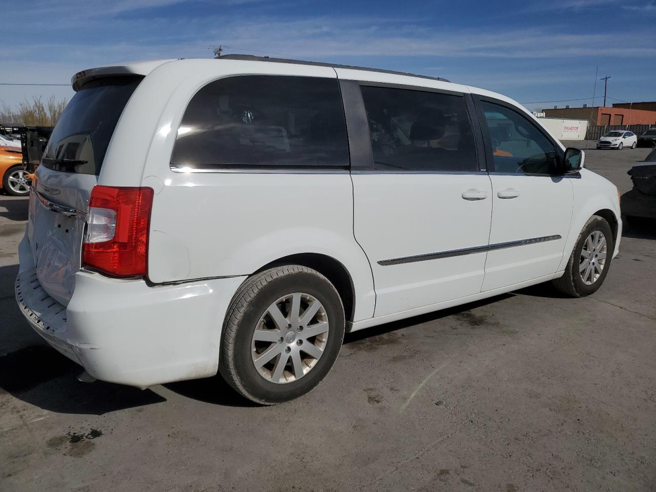 VIN 2C4RC1BG7ER270841 2014 CHRYSLER MINIVAN no.3