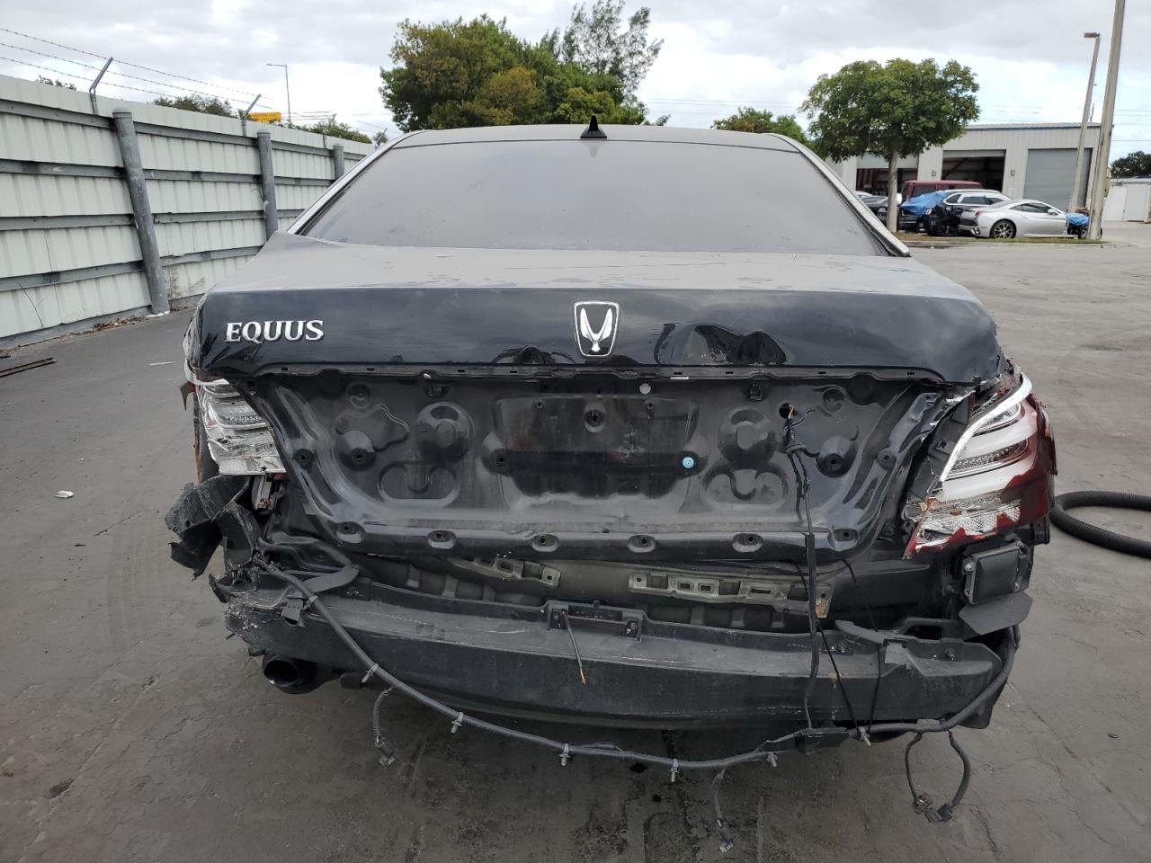 VIN KMHGH4JH6GU103098 2016 HYUNDAI EQUUS no.6