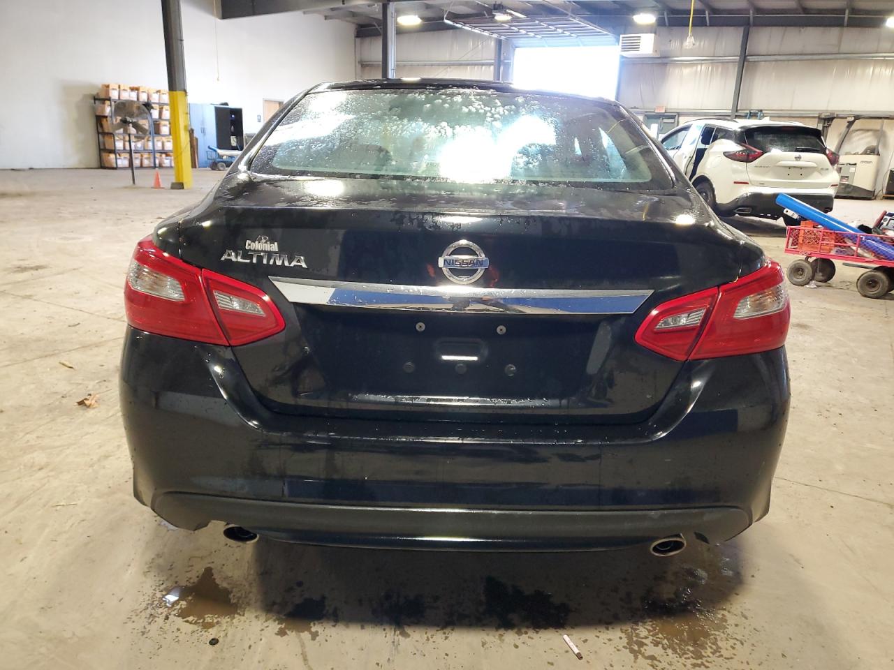 2018 Nissan Altima - Image 6