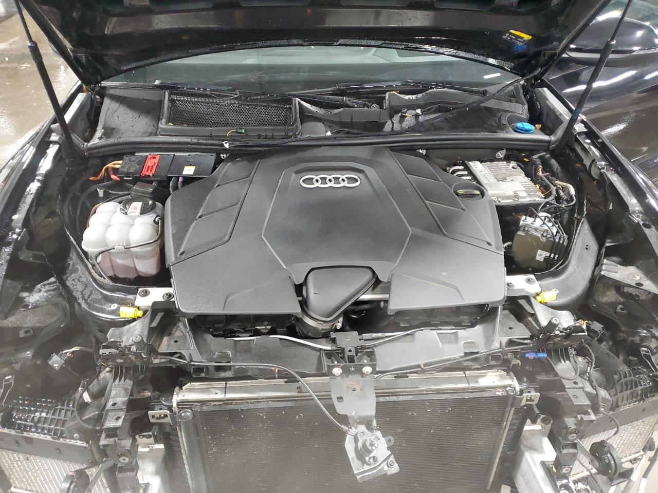 2019 Audi Q8 - Image 13