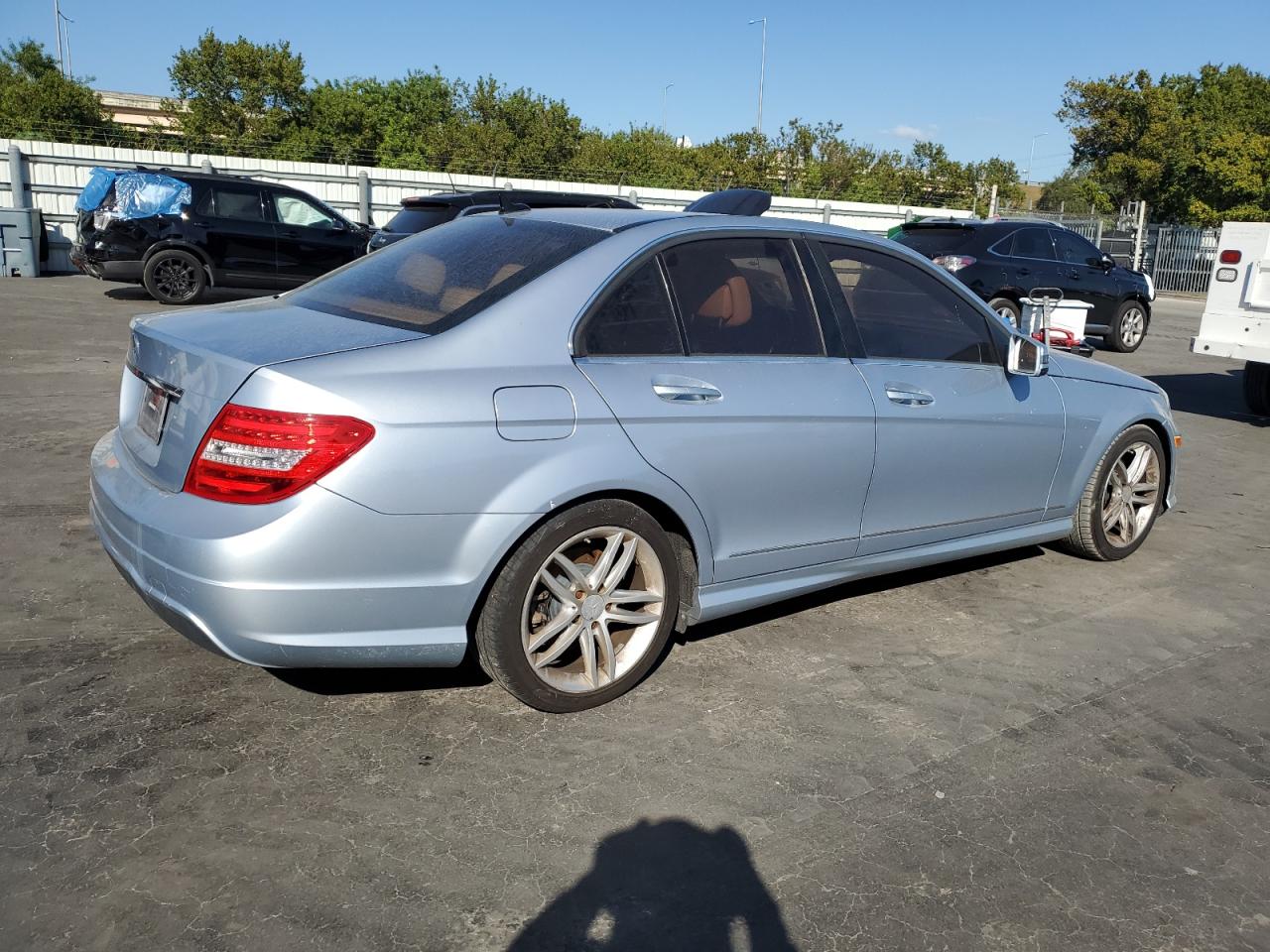 VIN WDDGF4HB7DA782443 2013 MERCEDES-BENZ C-CLASS no.3