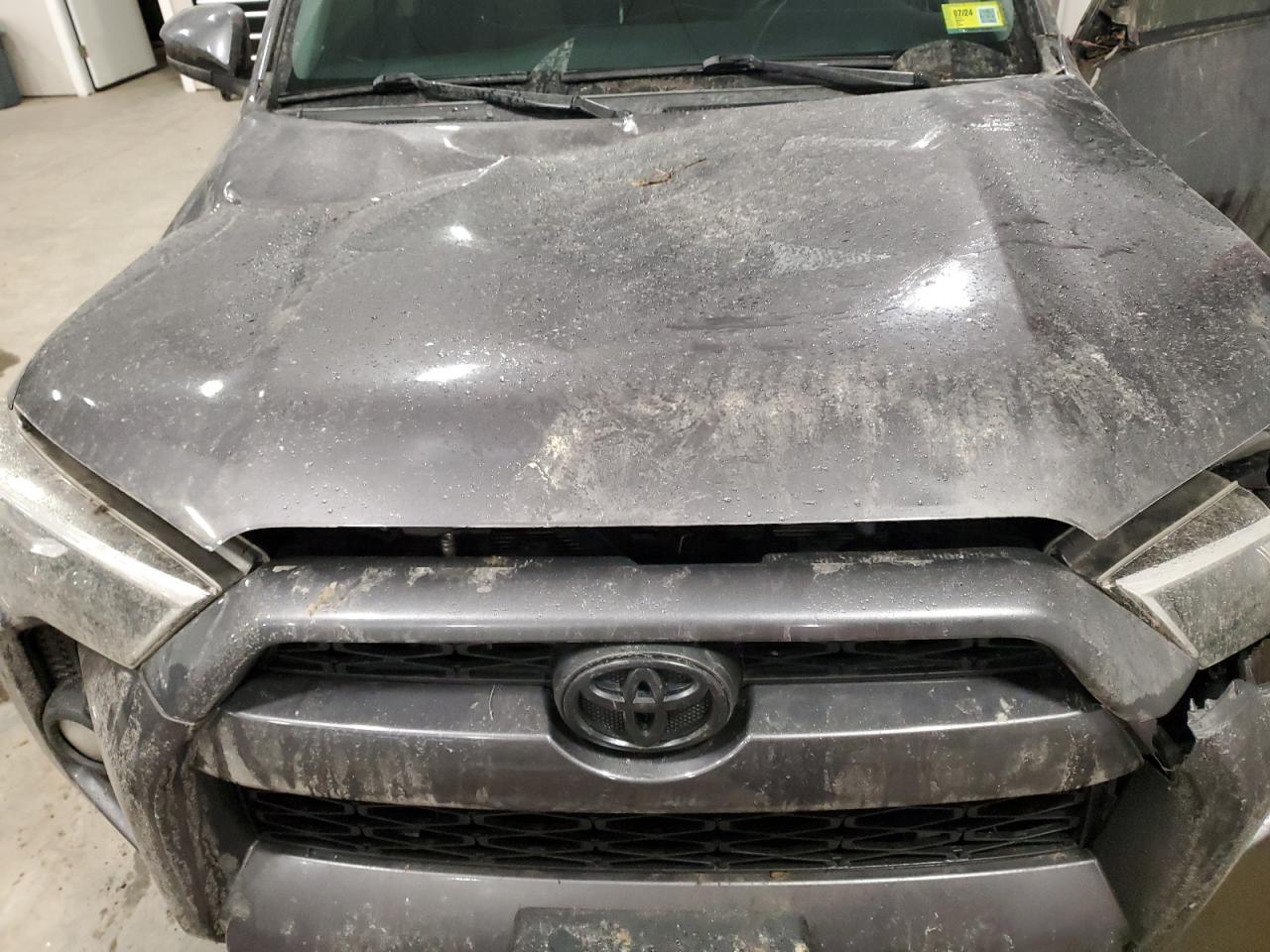 VIN JTEBU5JR2G5319285 2016 TOYOTA 4RUNNER no.12