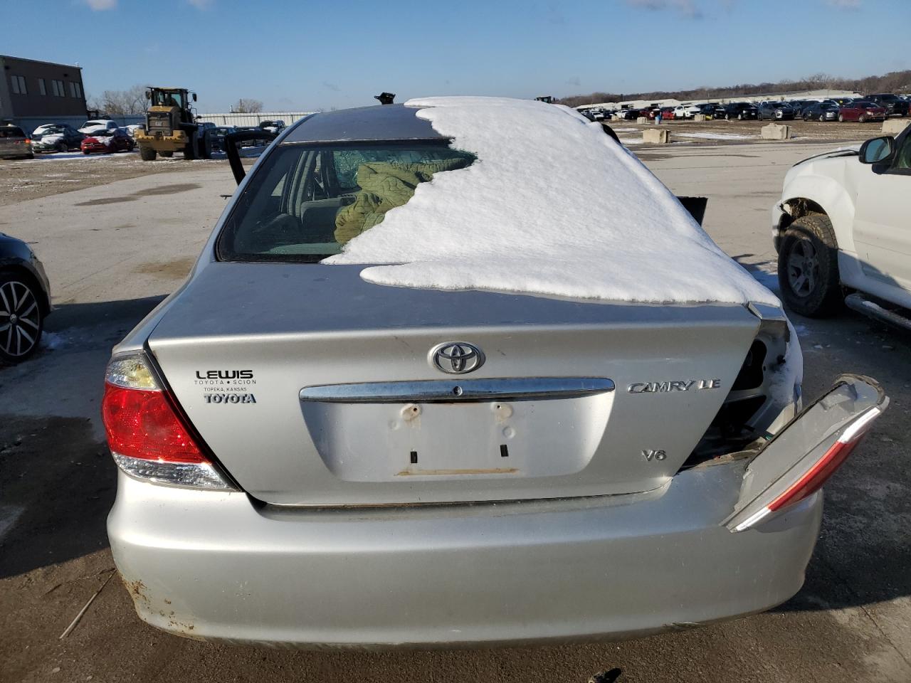 2005 Toyota Camry Le VIN: 4T1BF32K65U611184 Lot: 81486634