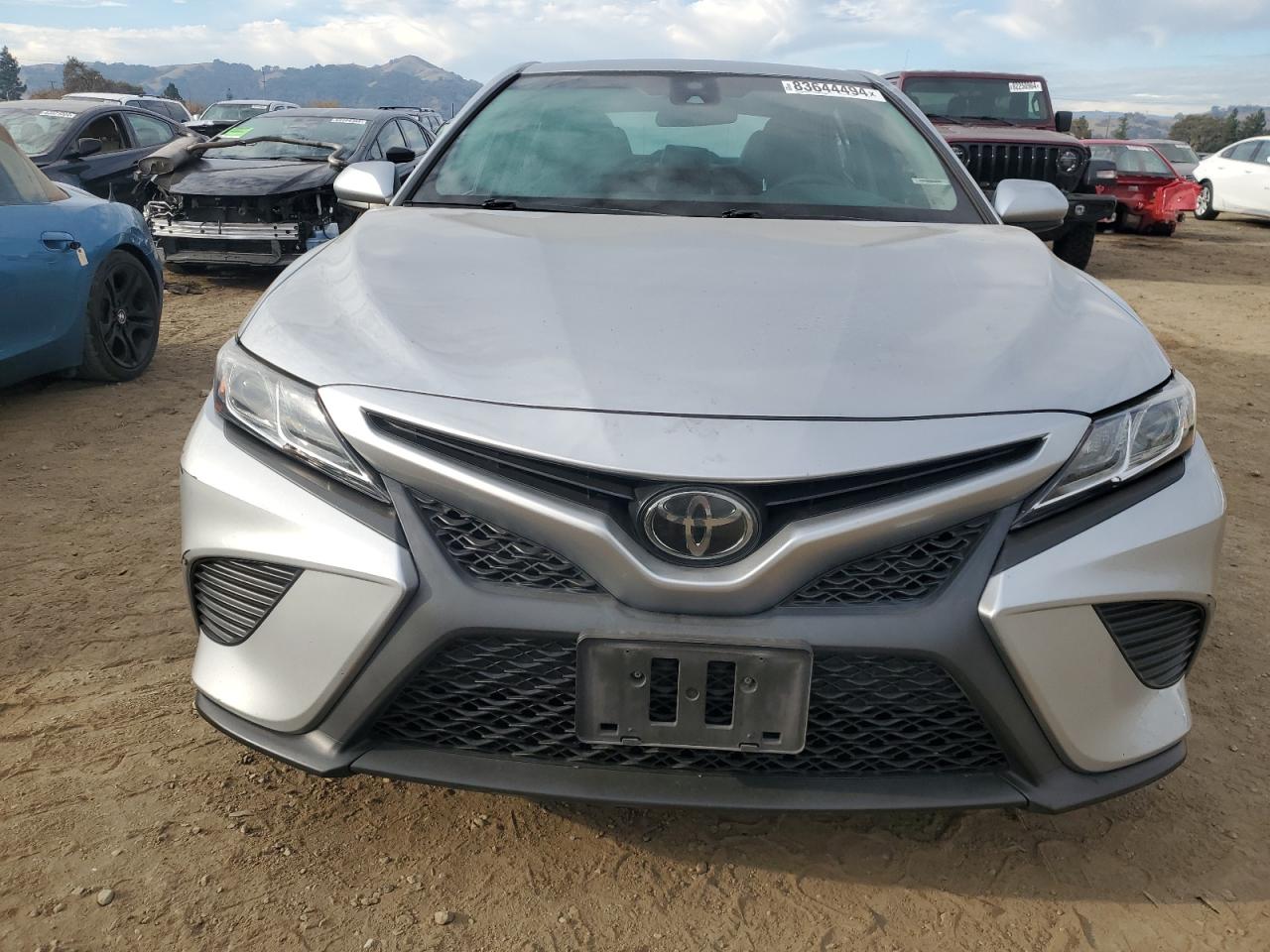 VIN 4T1B11HK8JU138960 2018 TOYOTA CAMRY no.5