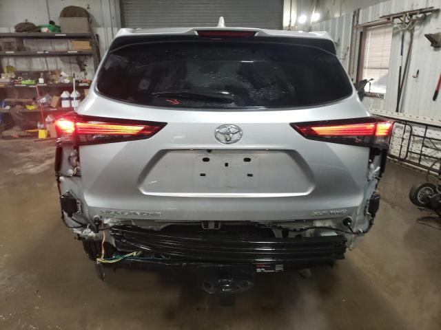  TOYOTA HIGHLANDER 2020 Srebrny
