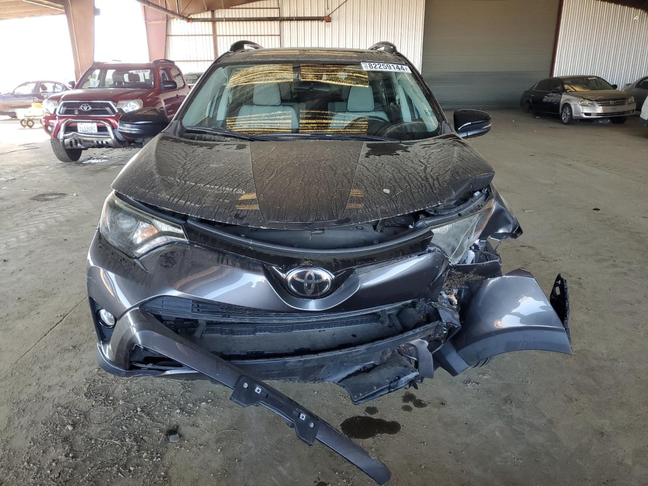 VIN 2T3RFREV7JW707706 2018 TOYOTA RAV4 no.5