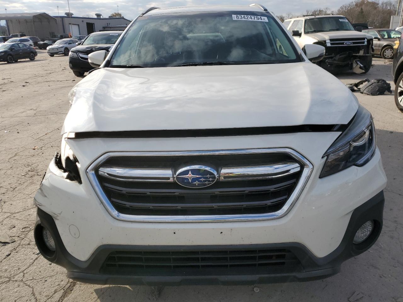 2018 Subaru Outback - Image 5