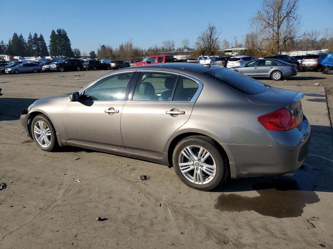 2013 Infiniti G - Image 2