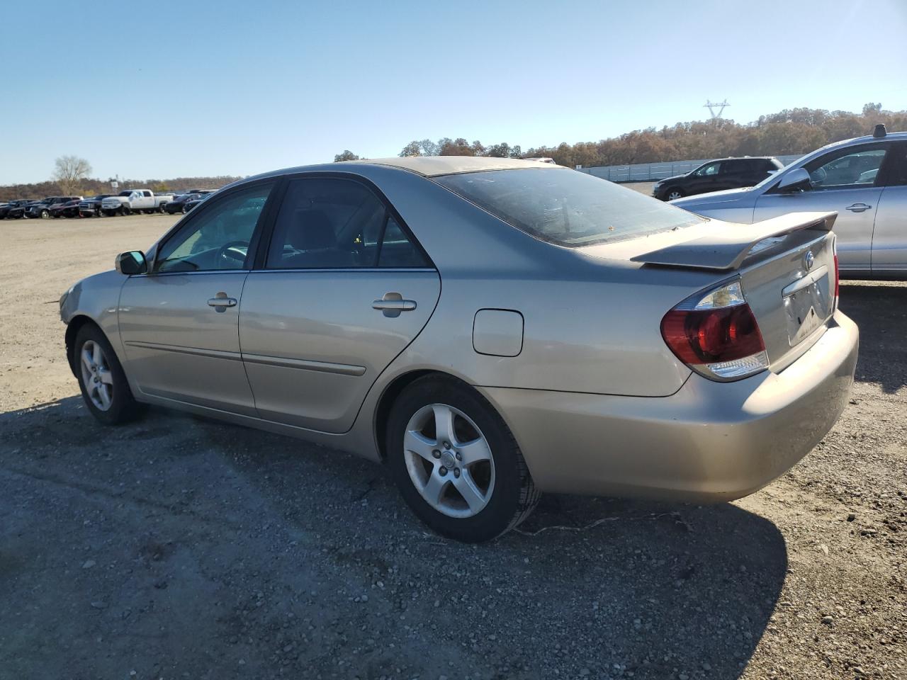 2006 Toyota Camry - Image 2