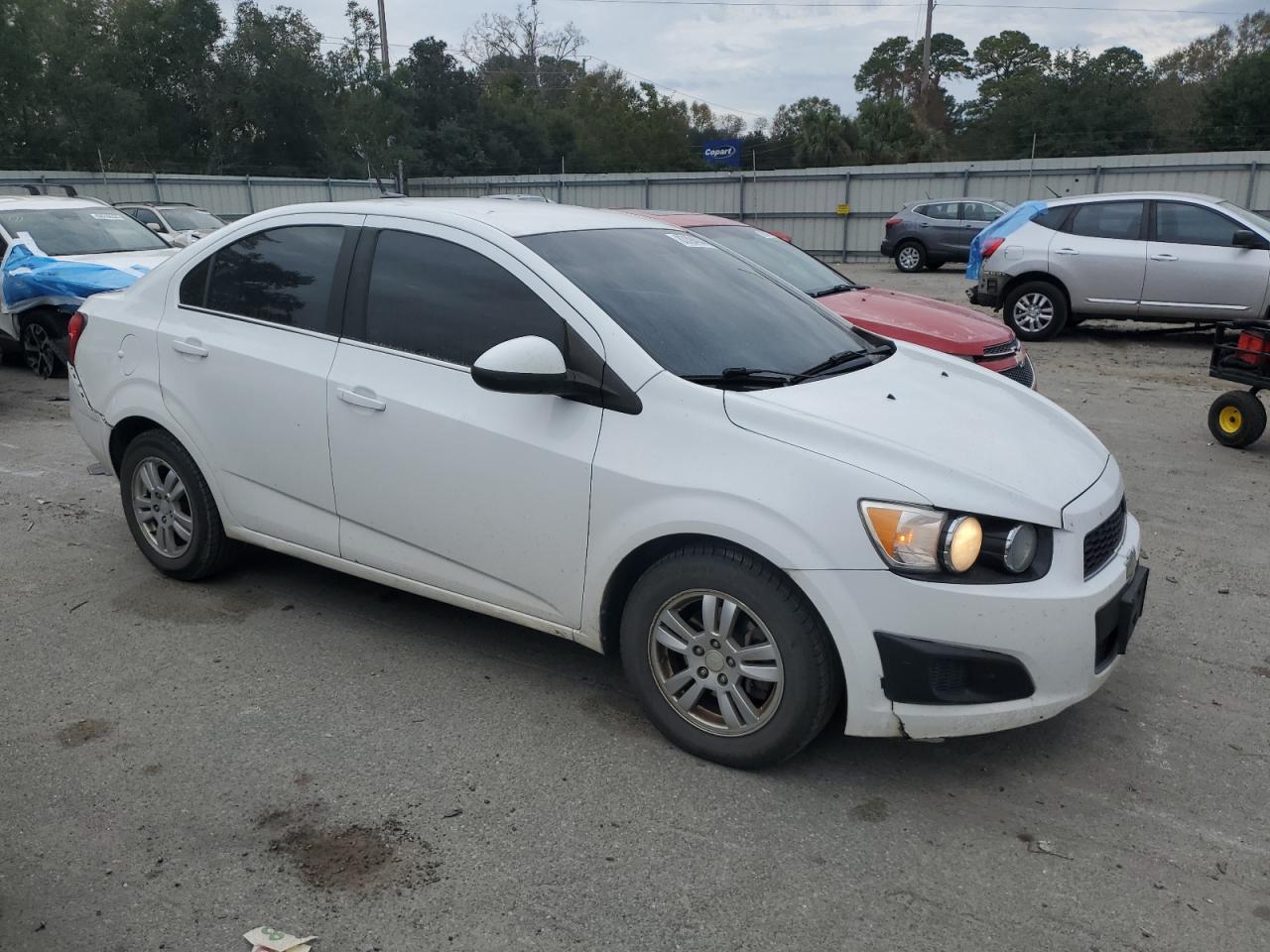 VIN 1G1JC5SH9D4175494 2013 CHEVROLET SONIC no.4